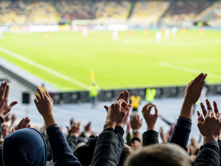 スポーツグッズ